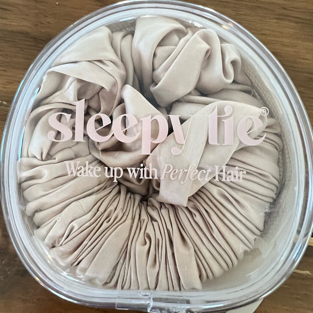 Sleepytie Original Heatless Hair
